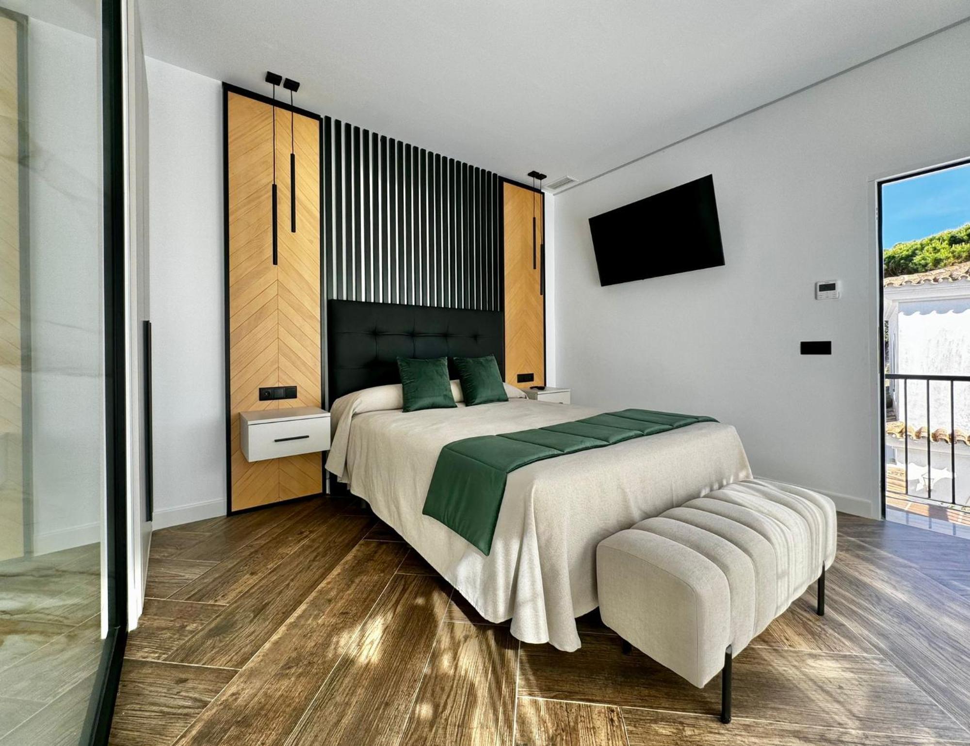 Hostal Noli Chiclana de la Frontera Ngoại thất bức ảnh