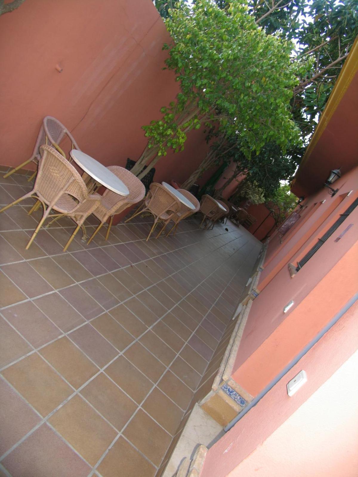 Hostal Noli Chiclana de la Frontera Ngoại thất bức ảnh